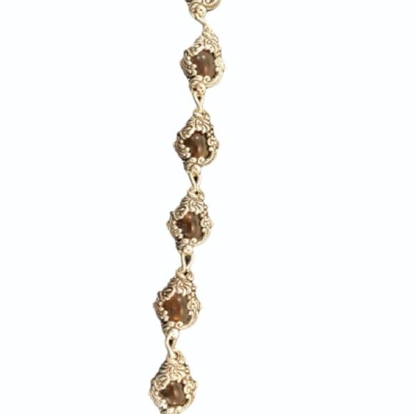 Bracelets - Picture 1 of 14